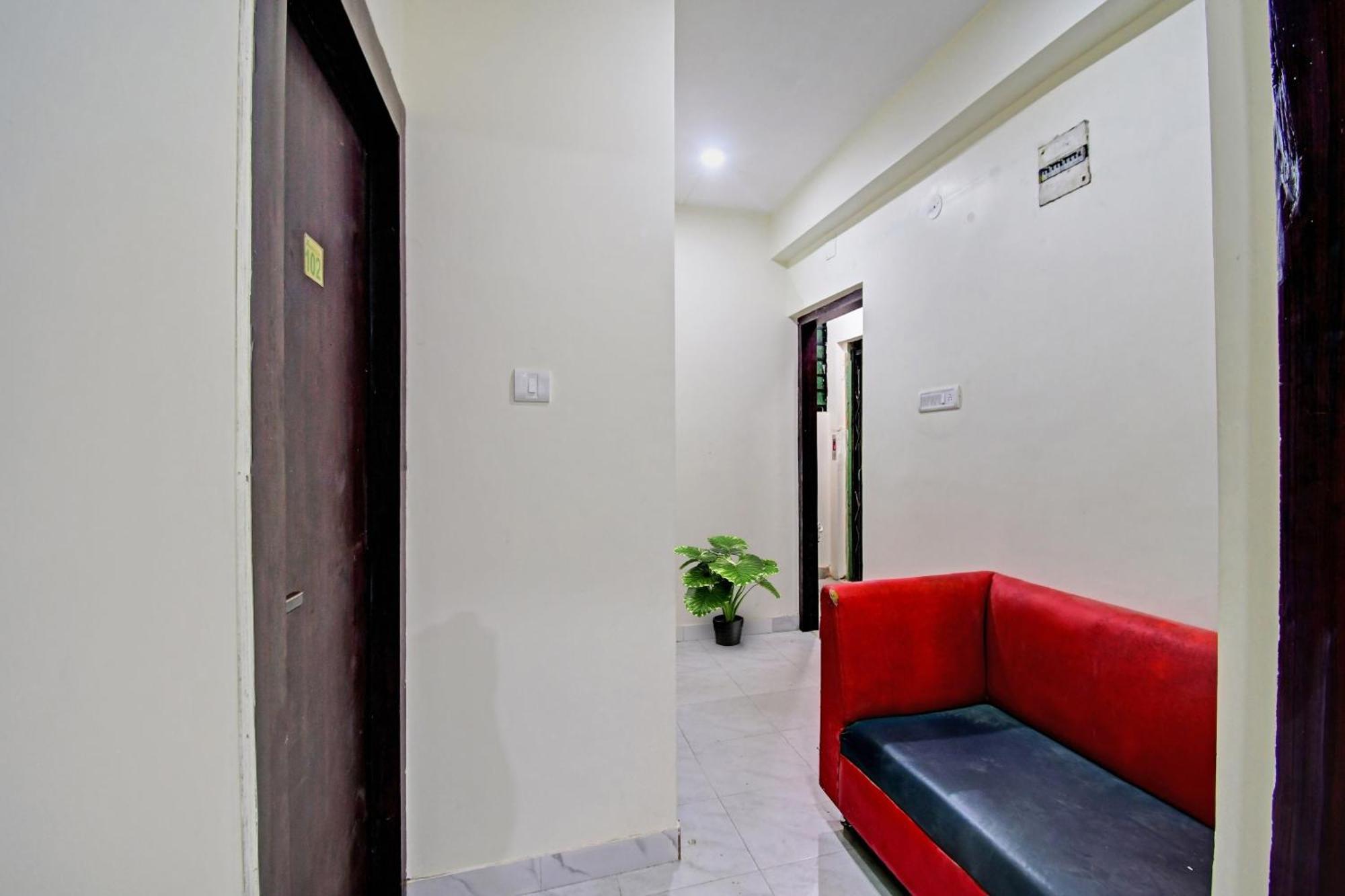 Super Collection O Green Leaf Near Acropolis Mall Jādabpur 외부 사진