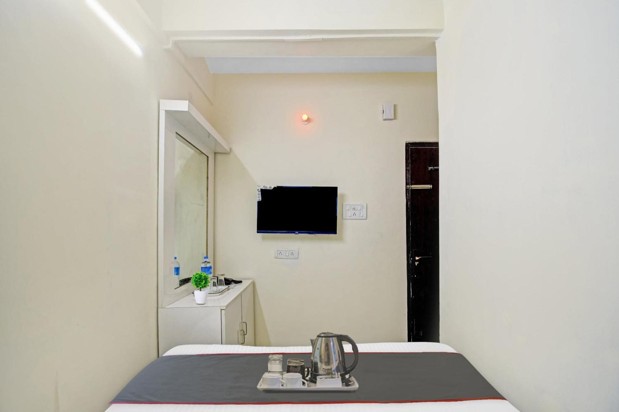 Super Collection O Green Leaf Near Acropolis Mall Jādabpur 외부 사진